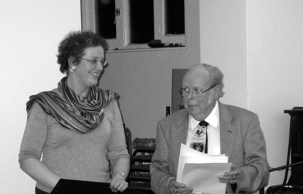 April In Parish - the entertainers