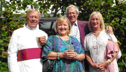 Salut at the Garden Party!