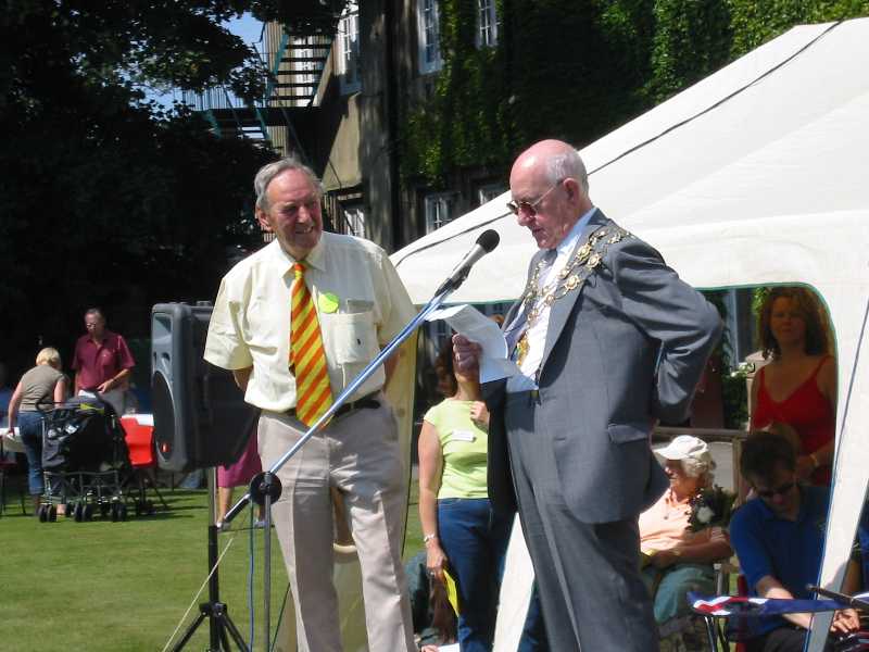 Mayor opening the Village Fair 2003